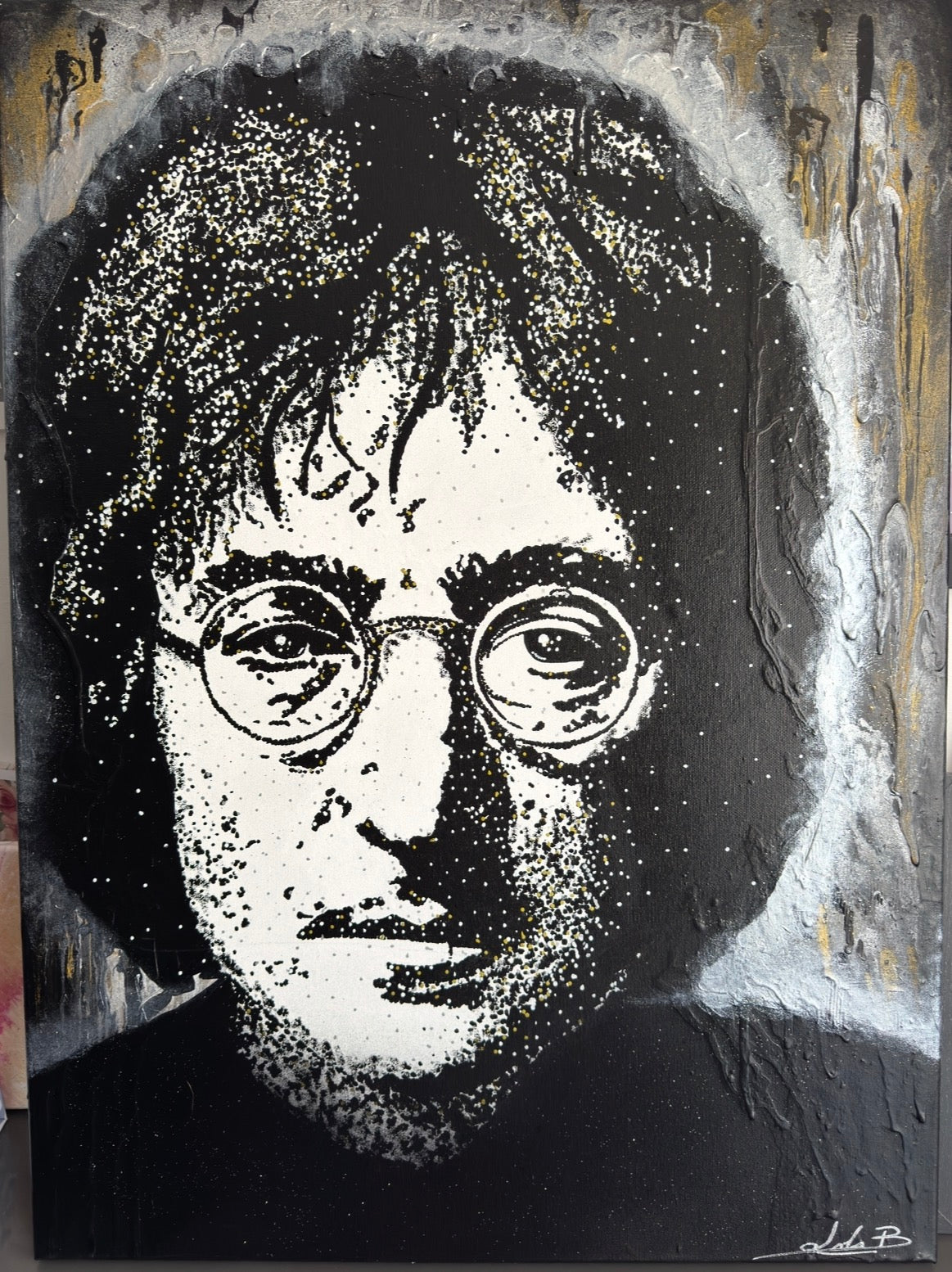 John Lennon – Éclat Noir, Or & Argent | Tableau original 75 x 55 cm