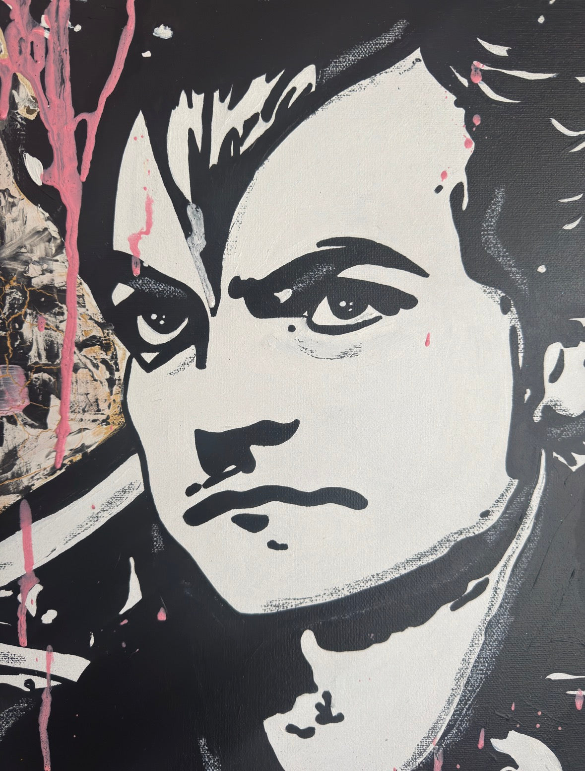 M (Matthieu Chedid) – Éclat Noir, Rose & Or | Tableau original 75 x 55 cm
